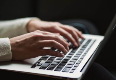 Hızır Haşim Kaya’dan Köy Okullarına Bilgisayar Desteği